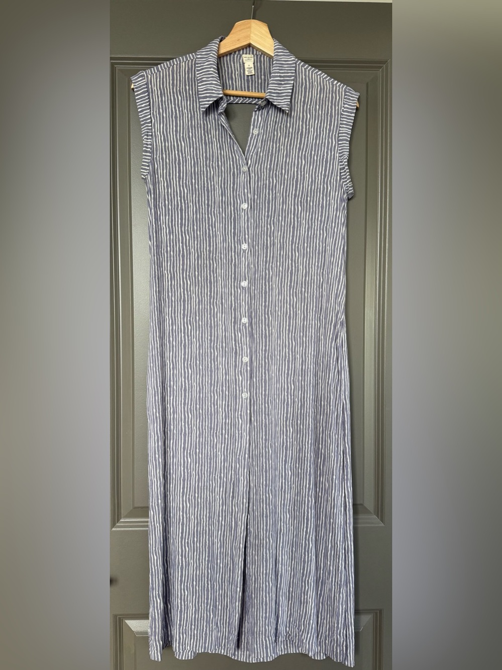 Melrose and Market Striped Collared Maxi Dress in Blue and White